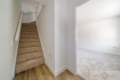 56 Ravensmoor Road-31