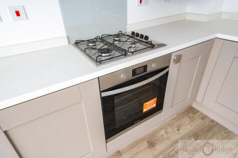 56 Ravensmoor Road-9
