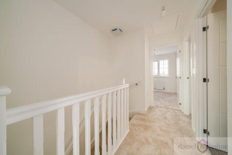 56 Ravensmoor Road-28