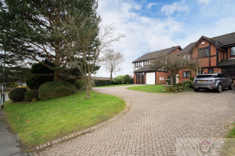 01 Geneva Drive-8