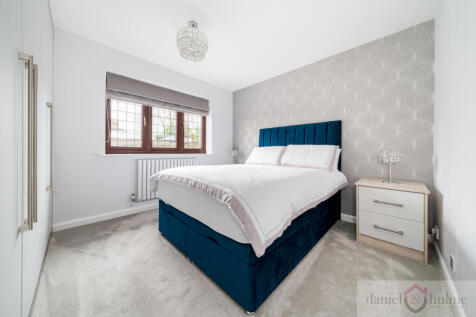 01 Geneva Drive-58