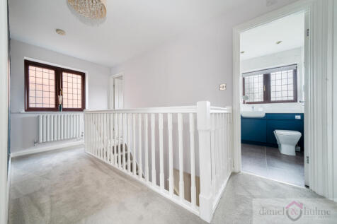 01 Geneva Drive-46