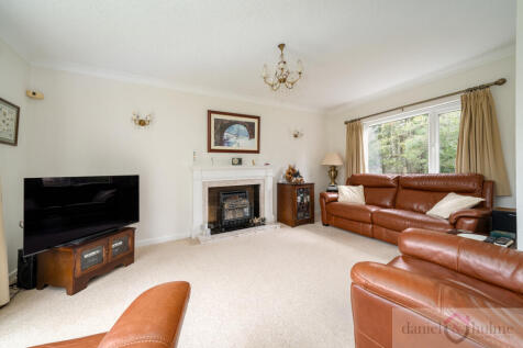 11 Spinney Close Endon-11