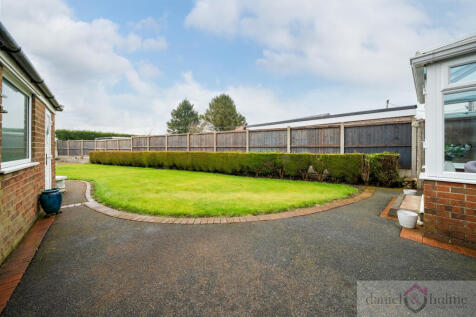 20 Wilding Road-32