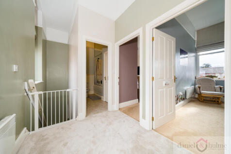 45 Willow Drive-21