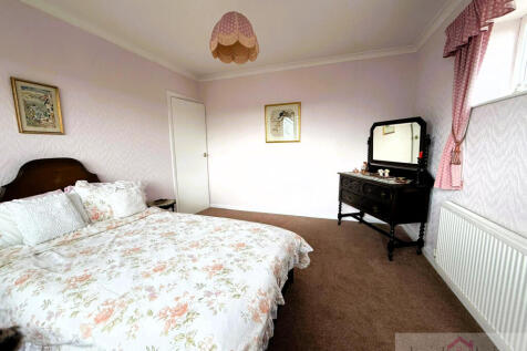 Bedroom1.5.jpeg