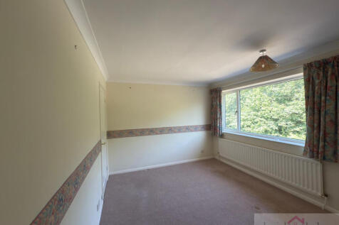Bedroom 1 (1)