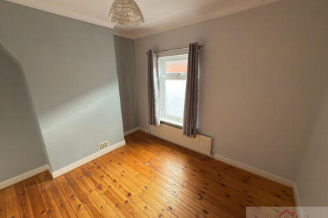 WhatsApp Image 2025-11-19 at 13.01.08 (6).jpeg