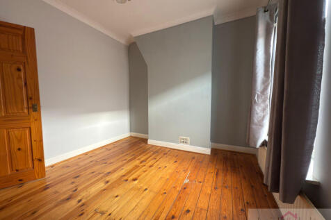 WhatsApp Image 2025-11-19 at 13.01.08 (5).jpeg