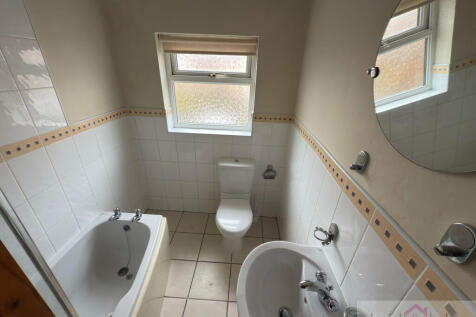 WhatsApp Image 2025-11-19 at 13.01.06 (2).jpeg