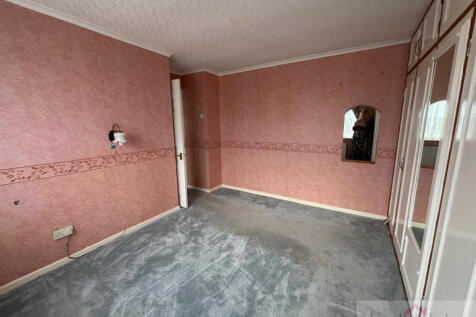 f28f383f-e0e3-4116-a75b-4ea28928e9d5