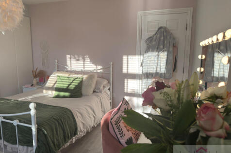 820000e3-9a66-4c78-82f4-25420357e4b2