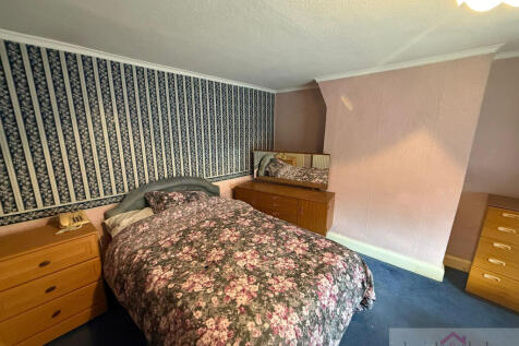 44507368-e4f3-4554-9407-9a313bf9f845