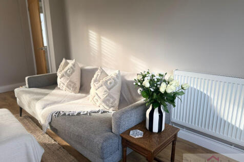 eba520f7-fcb6-402a-9bae-1aa6733bf7e4