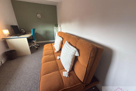 402db8c0-63e3-49ad-b8af-41273ff99f33