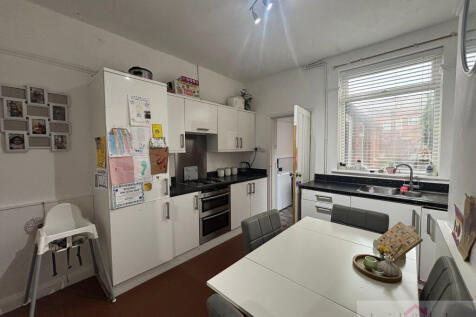 31b4ed61-198d-4b0b-be02-dde2aefe9750