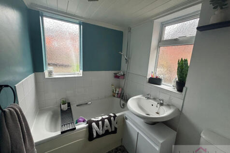 dd6f3dd8-244e-44fa-8252-cc9f24367011