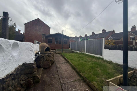 1fee56c8-9704-49a9-b08c-3894e3c4888a