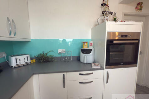 7f779b1b-757a-4d43-8513-21eddf66e205