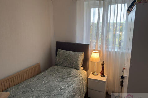 3a2b68fa-d821-4b9d-83bd-7d771b2ae496