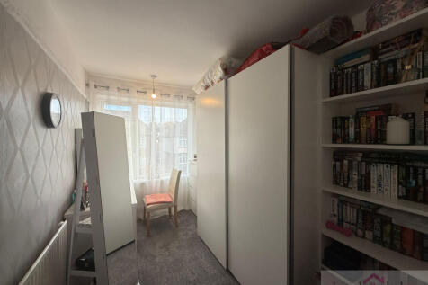 384e1ba9-3546-404e-855e-5ae444343ed5