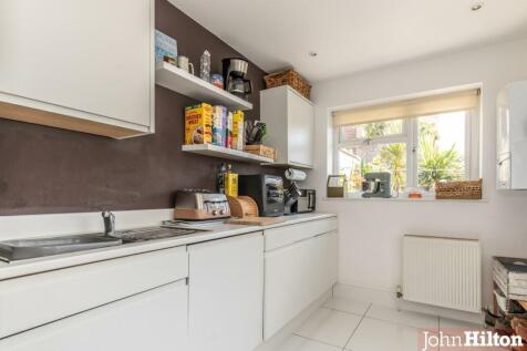 Cranleigh Avenue 40.jpg