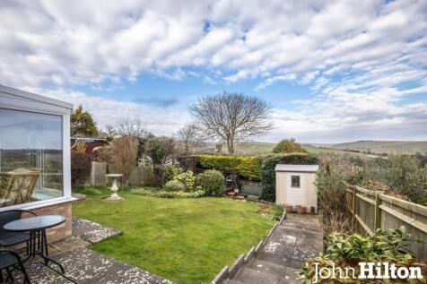 Martyns Close Watermark7.jpg