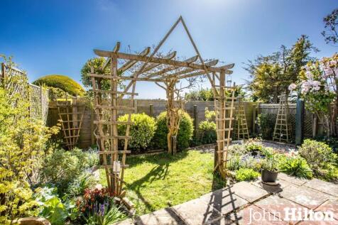 Rosedene Close-11.jpg