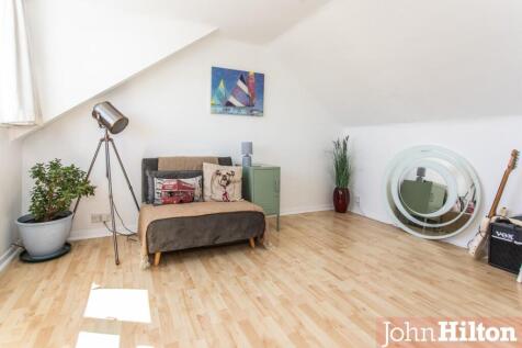Oaklands Avenue42.jpg