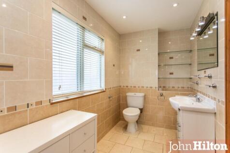 Burnham Close27.jpg
