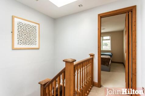 Burnham Close22.jpg