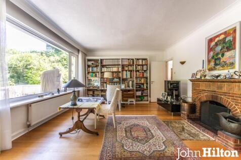 The Vale-43-Living Room.jpg