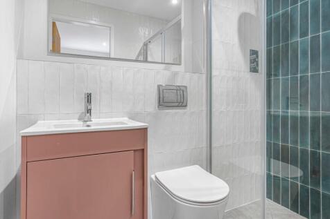 Wc/Shower Room