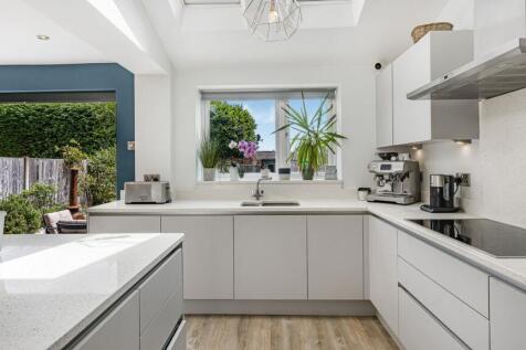 Open Plan Kitchen/Dining Room