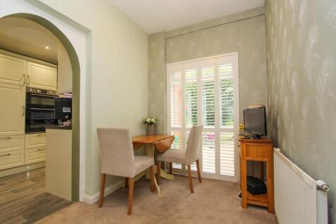 Breakfast Room