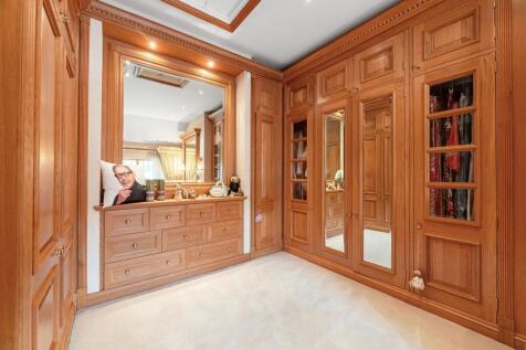 Dressing Room