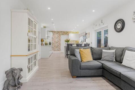 Kitchen/Family Room