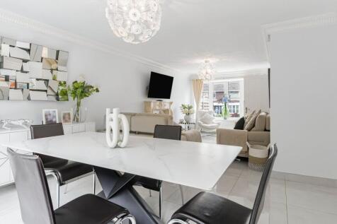 Lounge/Diner