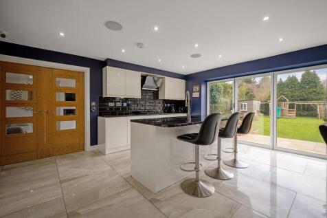 Open Plan Kitchen/Dining/breakfast room