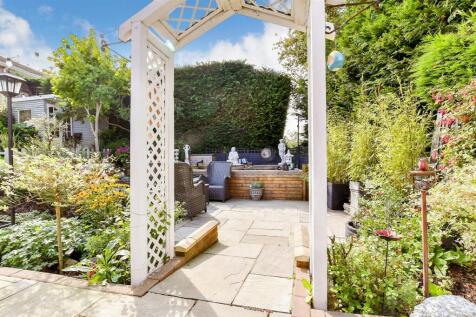 Patio / Decking