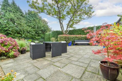 Patio / Decking