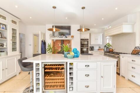 Kitchen/ Dining/ Family Room
