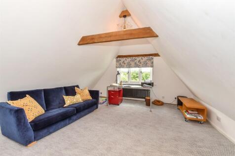 Snug/ Office Area