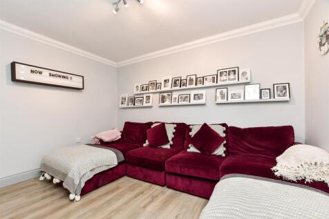 Dining Room/ Snug