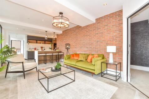 Kitchen/Lounge