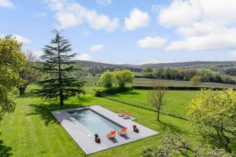 Pool To View