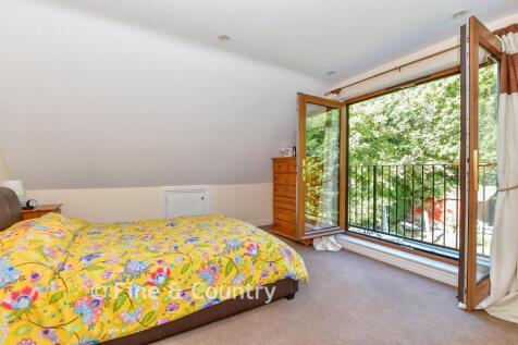 Internal Lifestyle Photograph