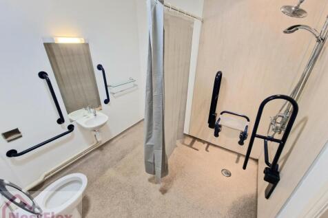 Room 2 en-suite