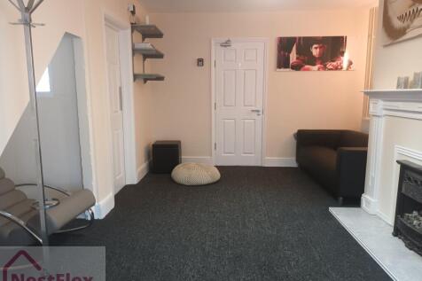 lounge 3