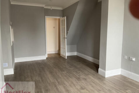 88 london rd 2.jpeg